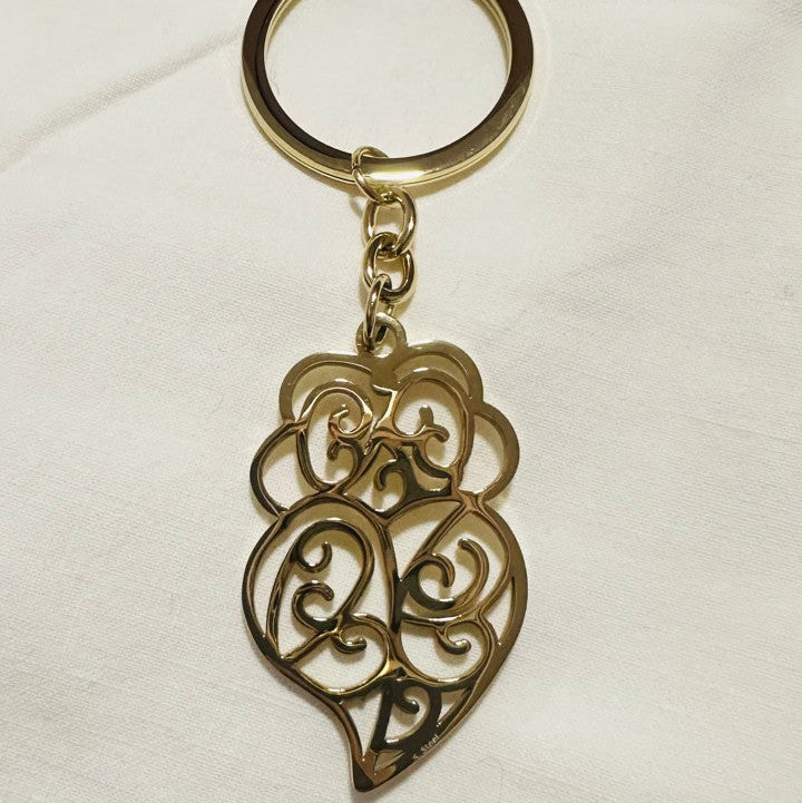 Porte-clé Cœur de Viana doré avec pendentif ajouré