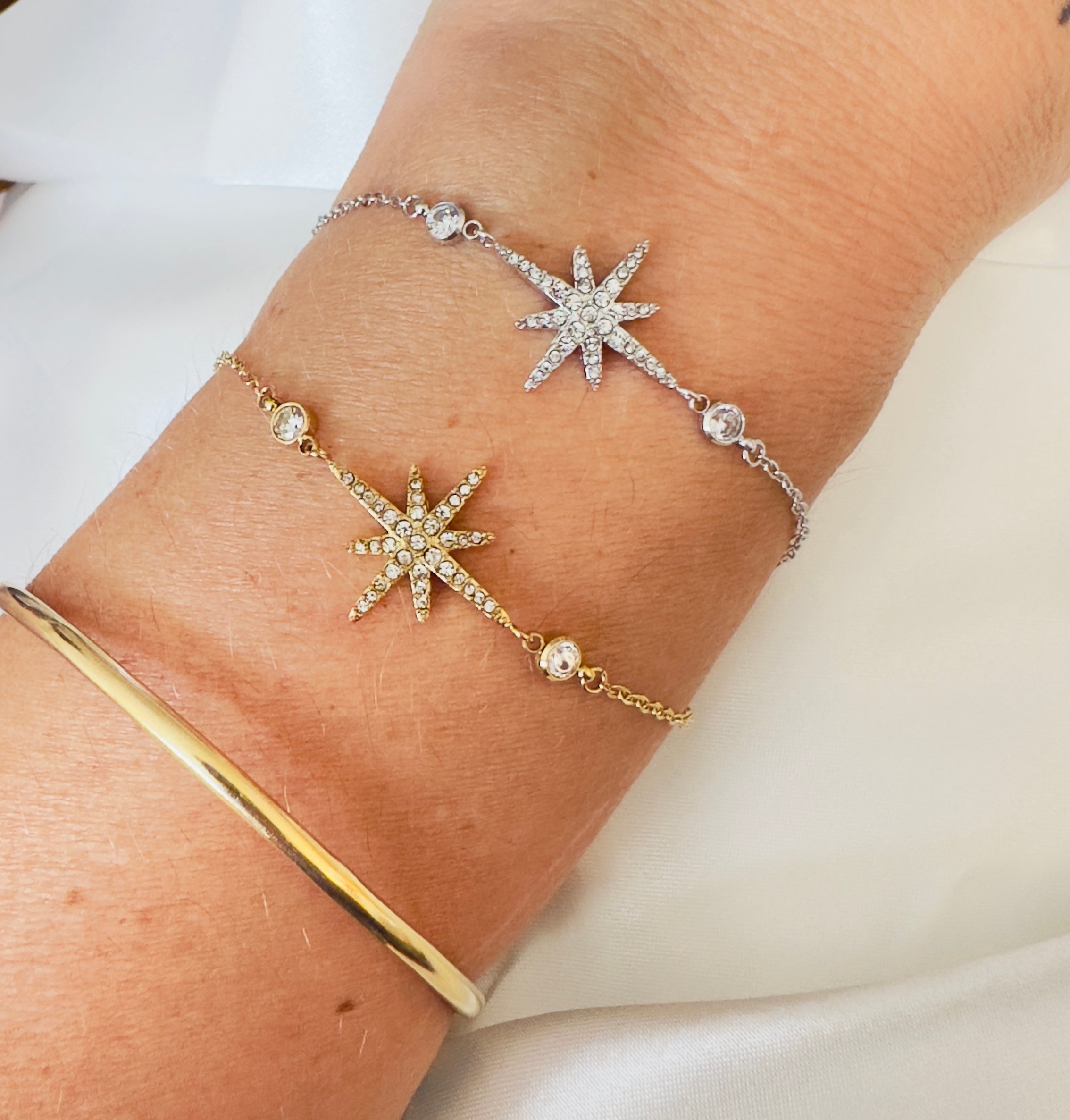 Bracelet Stella – Étoile & strass - doré ou argenté