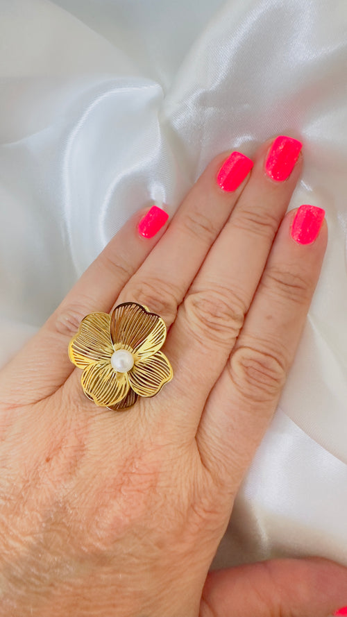 Bague Flora – Doré & Perle
