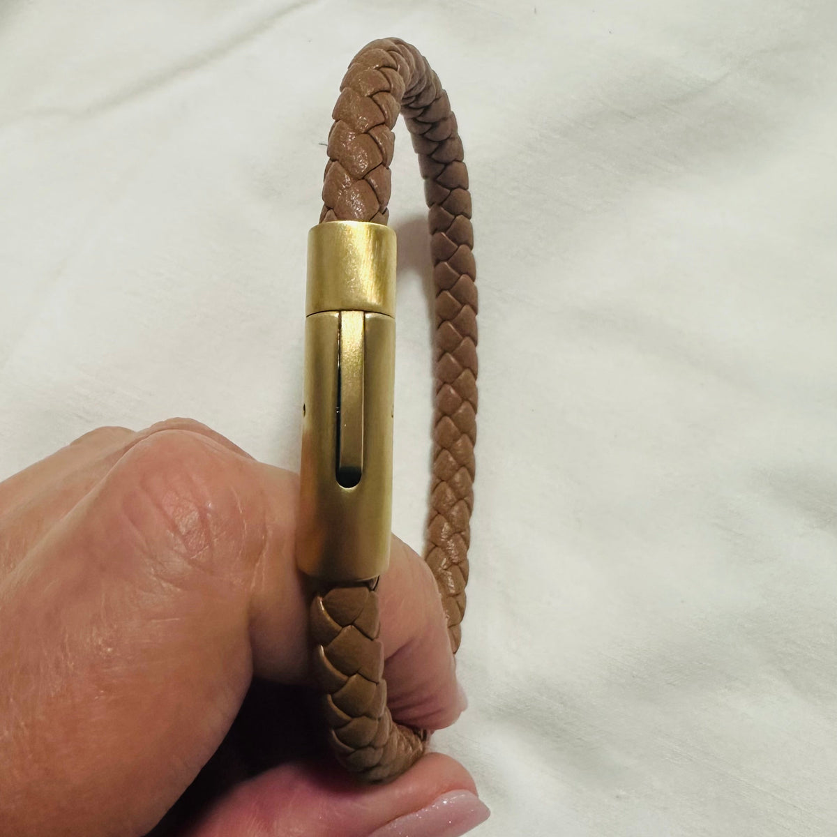 Fermoir du bracelet homme Eos en cuir tressé marron et acier inoxydable 316L